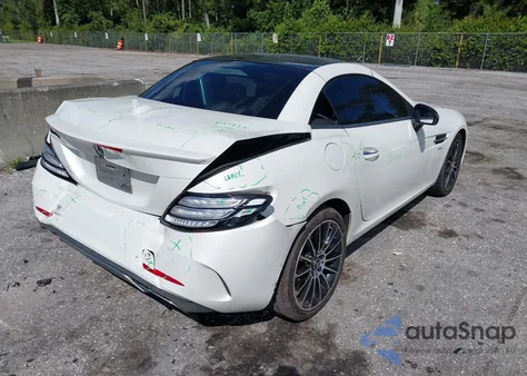 2020 Mercedes-Benz Slc 43 Amg z USA, uszkodzony, nr VIN W1KPK6GA3LF171021